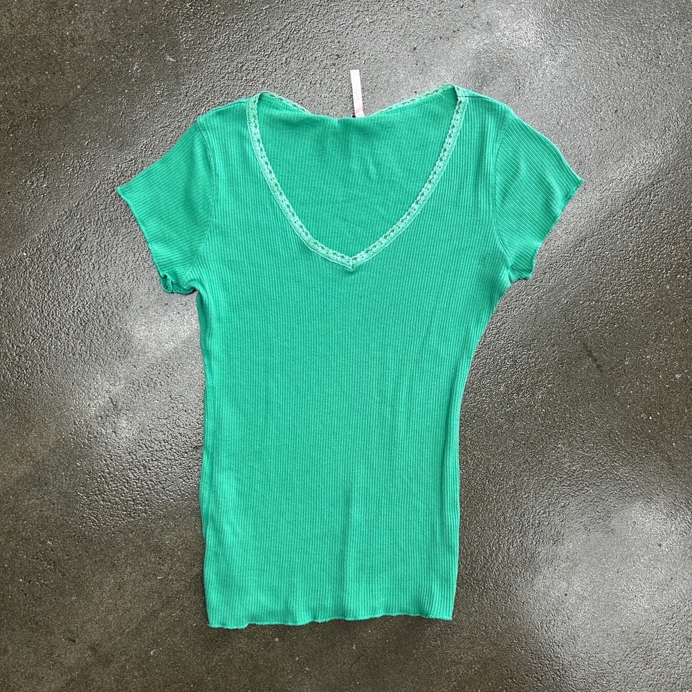 Vintage Y2K Rue 21 Baby Tee
